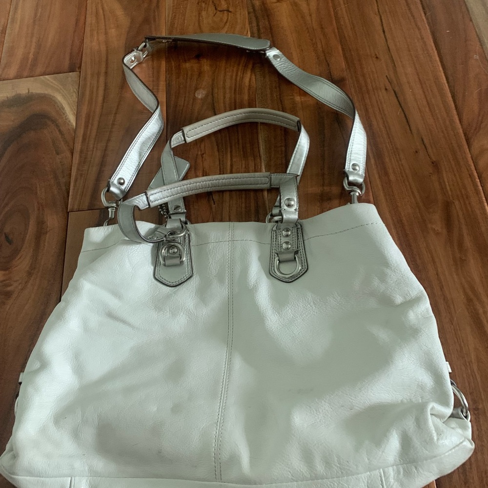 Coach Purse - Picture 3 of 7